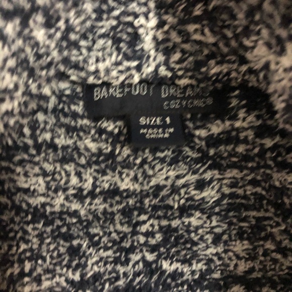 Barefoot dreams robe - Picture 2 of 2